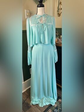 Vintage 70s Aqua Blue Maxi Dress With Long Sleeve Cropped Capelet Lace Details